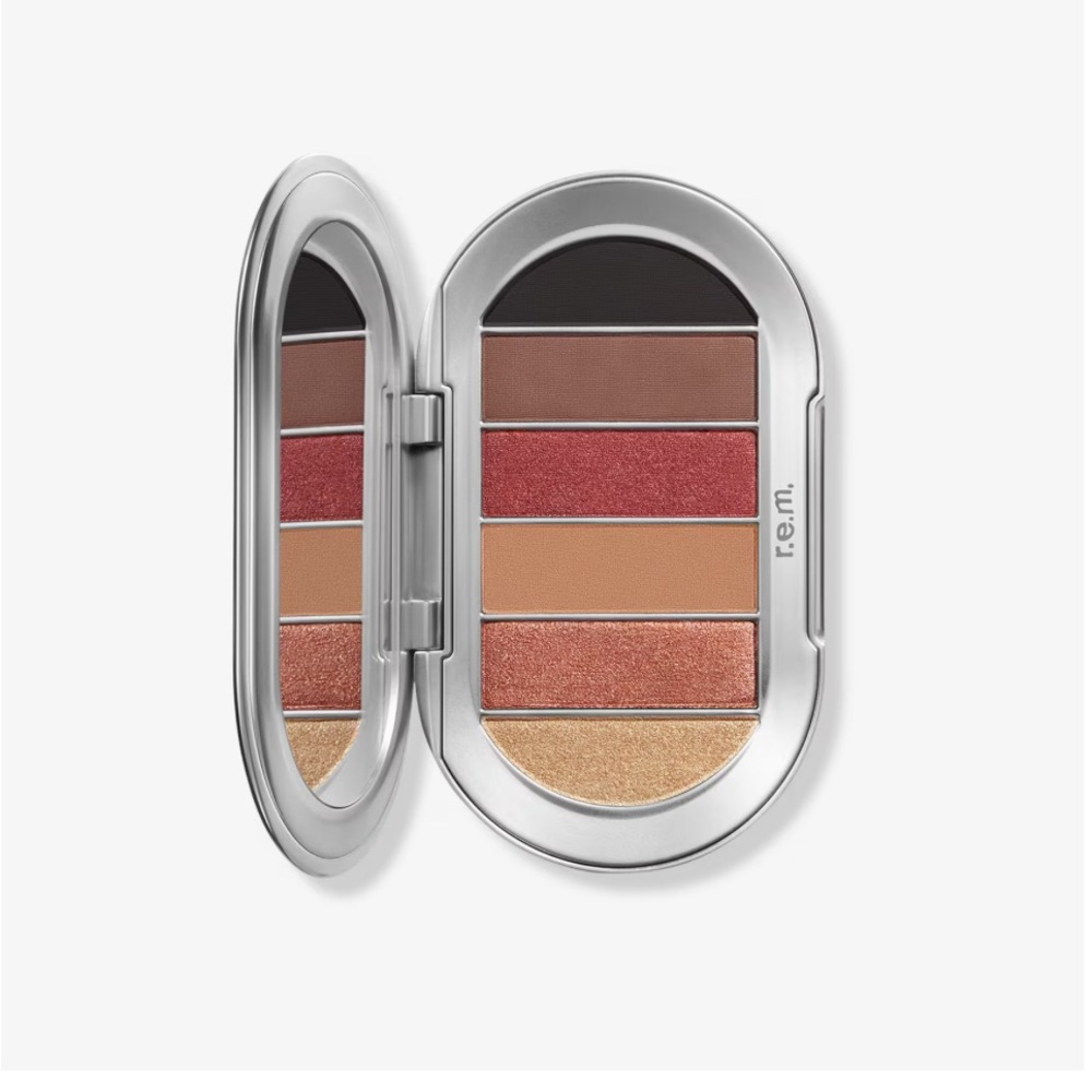 R.E.M. Beauty Midnight Shadows Eye Shadow Palette     Color: Principessa NIB 8g